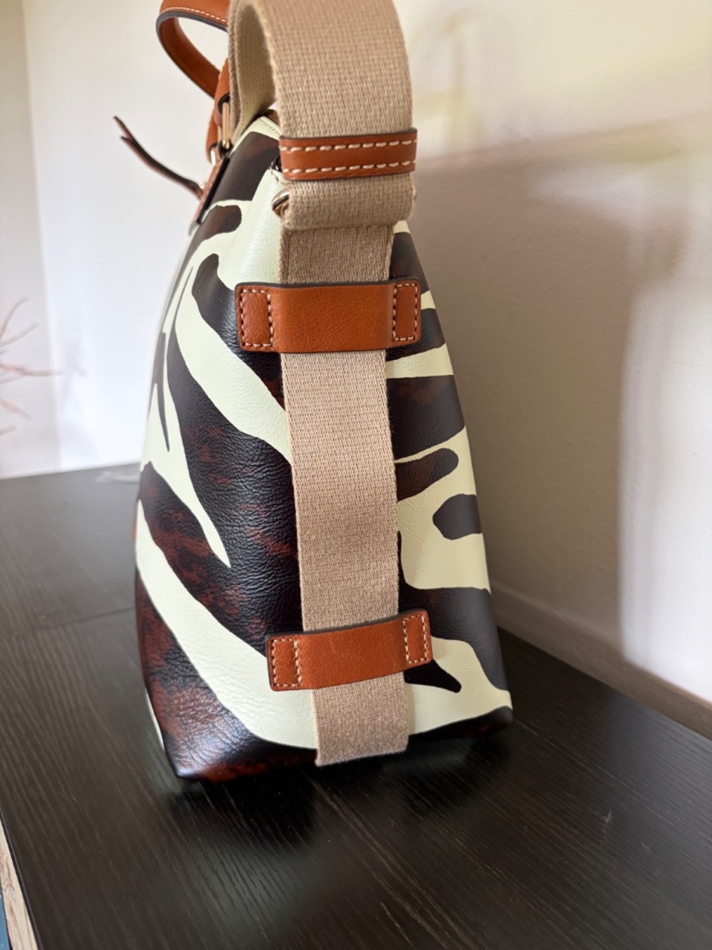 RARE NWT Dooney & Bourke 2009 Archive "Zebra" Juliette Bag – Collector’s Dream! - Picture 3 of 7